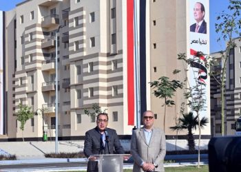 Jardins d’Octobre : Remise de contrats de logement de l’initiative présidentielle