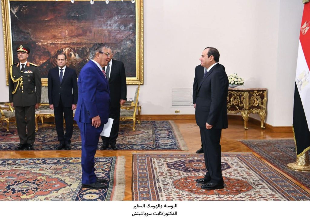 Le Président Al-Sissi reçoit les lettres de créance de plusieurs ambassadeurs 4 - Le Progrès Egyptien Le Président Al-Sissi reçoit les lettres de créance de plusieurs ambassadeurs 3 - Le Progrès Egyptien