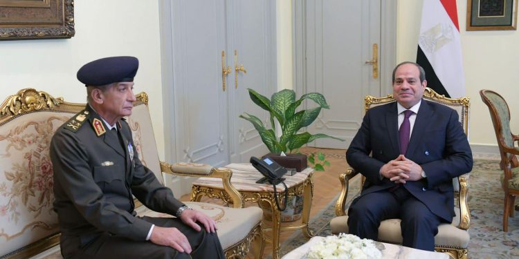 Le Président Al-Sissi reçoit le ministre de la Défense 1 - Le Progrès Egyptien