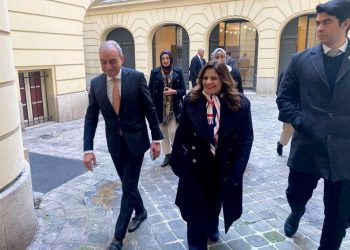 Présidentielle 2024: La ministre de l'Immigration inspecte les bureaux de vote à l'ambassade d'Egypte à Paris 8 - Le Progrès Egyptien Présidentielle 2024: La ministre de l’Immigration inspecte les bureaux de vote à l’ambassade d’Egypte à Paris