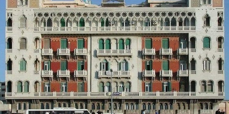 Dans un style gothique, Miramar éveillera vos sens à Alexandrie 2 - Le Progrès Egyptien Dans un style gothique, Miramar éveillera vos sens à Alexandrie 1 - Le Progrès Egyptien