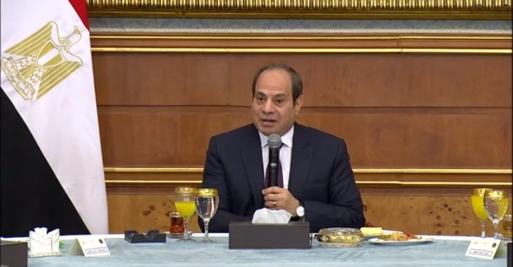 Al-Sissi rencontre des responsables et professionnels de médias 2 - Le Progrès Egyptien Al-Sissi rencontre des responsables et professionnels de médias 1 - Le Progrès Egyptien