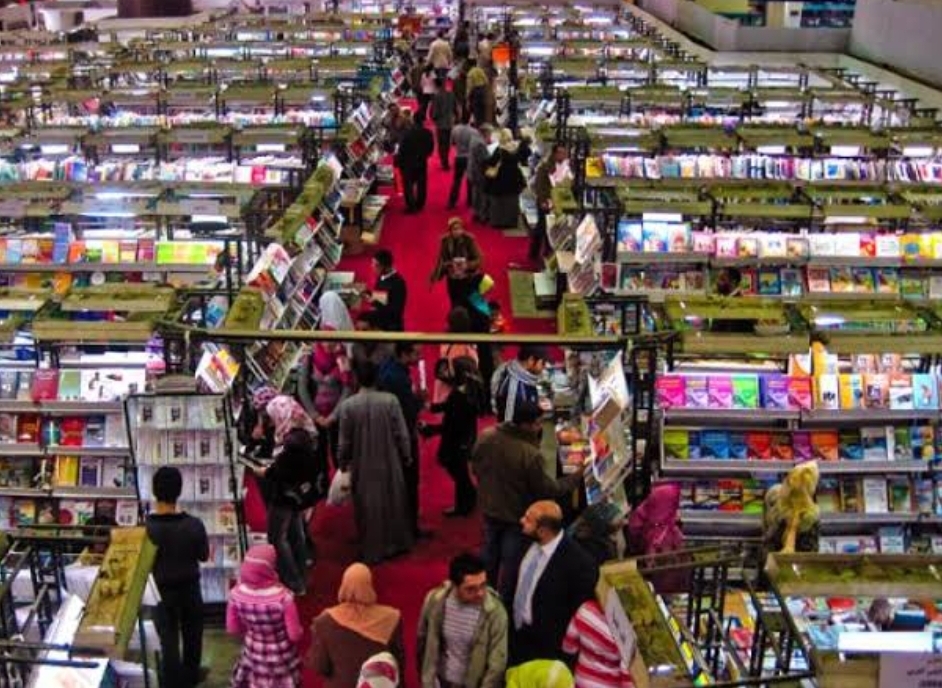 L'affluence massive du public au Salon du livre reflète la conscience des Égyptiens 4 - Le Progrès Egyptien L'affluence massive du public au Salon du livre reflète la conscience des Égyptiens 3 - Le Progrès Egyptien