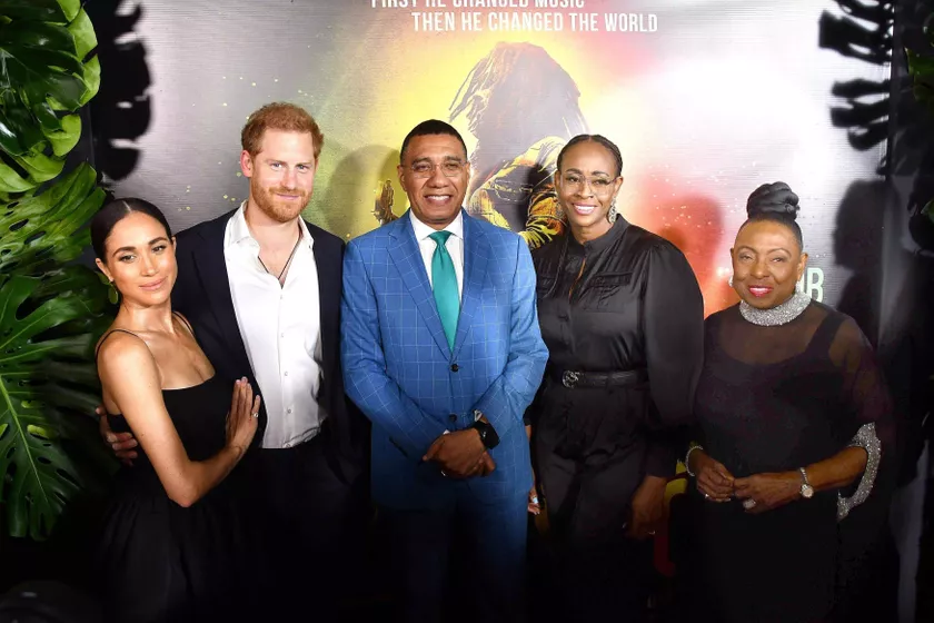Harry et Meghan: Sortie tapis rouge surprise en Jamaïque 4 - Le Progrès Egyptien Harry et Meghan: Sortie tapis rouge surprise en Jamaïque 3 - Le Progrès Egyptien