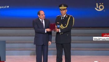 Journée de la Police : Al-Sissi honore les policiers et les noms de martyrs