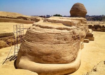 Le sphinx a une queue 