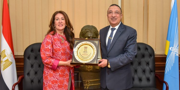 Le gouverneur d’Alexandrie reçoit l’ambassadrice US 1 - Le Progrès Egyptien