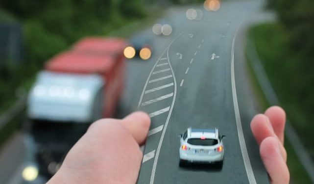 Une voiture qui se pilote à distance 1 - Le Progrès Egyptien