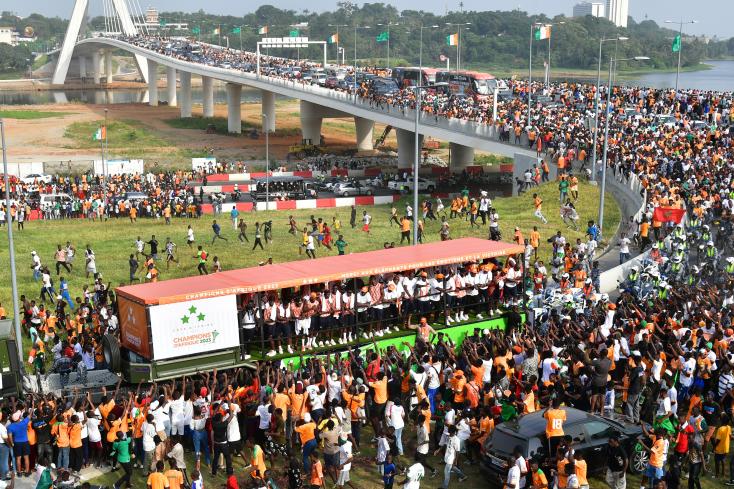 A Abidjan, parade triomphale pour les Eléphants champions d'Afrique 4 - Le Progrès Egyptien A Abidjan, parade triomphale pour les Eléphants champions d'Afrique 3 - Le Progrès Egyptien