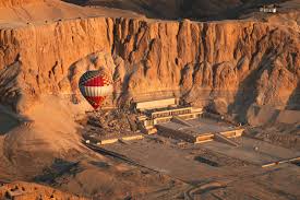 Une balade dans l’univers des royautés 6 - Le Progrès Egyptien Une balade dans l’univers des royautés 5 - Le Progrès Egyptien