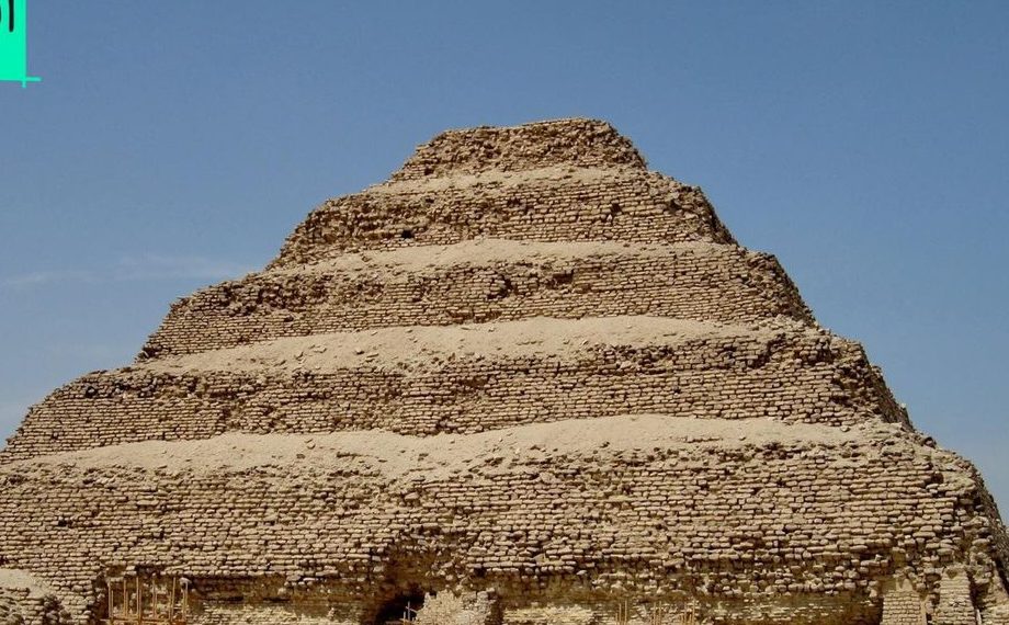 Tourisme : Développement de la zone entre l'aéroport Sphinx et la pyramide de Djéser 2 - Le Progrès Egyptien Tourisme : Développement de la zone entre l'aéroport Sphinx et la pyramide de Djéser 1 - Le Progrès Egyptien