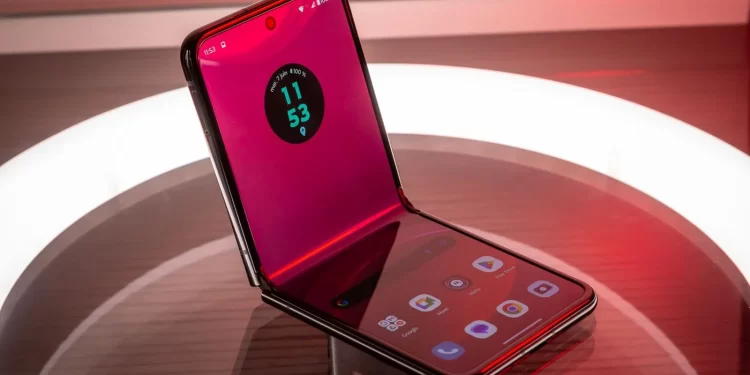 Smartphone pliant : Quels inconvénients ? 2 - Le Progrès Egyptien Smartphone pliant : Quels inconvénients ? 1 - Le Progrès Egyptien