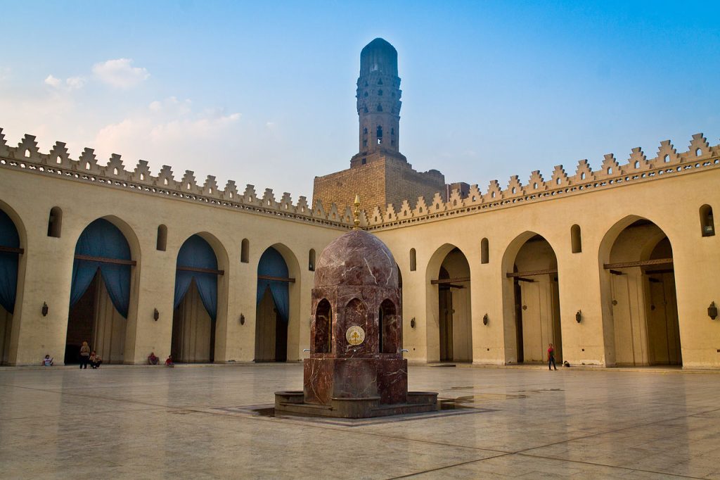 La mosquée d’Al-Hakim bi-Amr Allah, 4ème plus ancienne mosquée d’Egypte 10 - Le Progrès Egyptien La mosquée d’Al-Hakim bi-Amr Allah, 4ème plus ancienne mosquée d’Egypte 9 - Le Progrès Egyptien