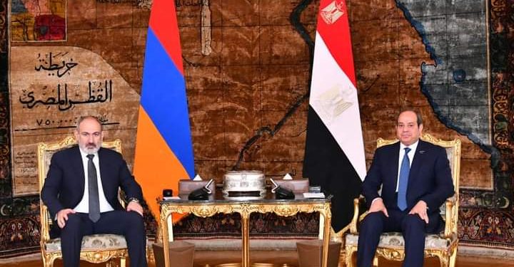 Le président reçoit le PM arménien 2 - Le Progrès Egyptien Le président reçoit le PM arménien 1 - Le Progrès Egyptien