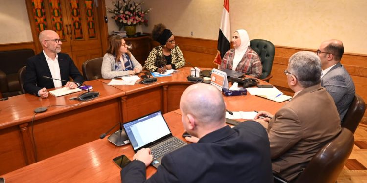 Al-Qabbaj reçoit une délégation de l'Unicef 2 - Le Progrès Egyptien Al-Qabbaj reçoit une délégation de l'Unicef 1 - Le Progrès Egyptien