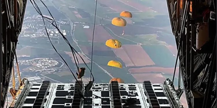 L’Egypte intensifie ses largages d'aides au nord de Gaza 2 - Le Progrès Egyptien L’Egypte intensifie ses largages d'aides au nord de Gaza 1 - Le Progrès Egyptien