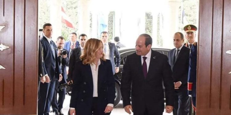 Le Président Al-Sissi discute de la coopération avec Giorgia Meloni 2 - Le Progrès Egyptien Le Président Al-Sissi discute de la coopération avec Giorgia Meloni 1 - Le Progrès Egyptien