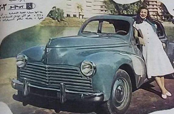 Les voitures des stars de cinéma en 1950 2 - Le Progrès Egyptien Les voitures des stars de cinéma en 1950 1 - Le Progrès Egyptien