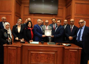 Mise à l’honneur du PDG de la Société égyptienne de développement rural “La Nouvelle Campagne égyptienne”