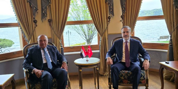 Turquie : L'Egypte joue un rôle majeur dans l'envoi d'aide à Gaza 2 - Le Progrès Egyptien Turquie : L'Egypte joue un rôle majeur dans l'envoi d'aide à Gaza 1 - Le Progrès Egyptien