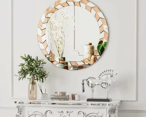 Un miroir pour chasser les mauvaises ondes 2 - Le Progrès Egyptien Un miroir pour chasser les mauvaises ondes 1 - Le Progrès Egyptien