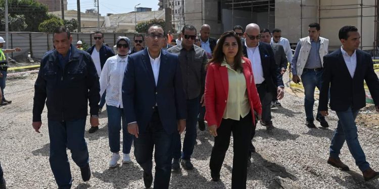 Madbouli : L'industrie, une des priorités les plus importantes 1 - Le Progrès Egyptien