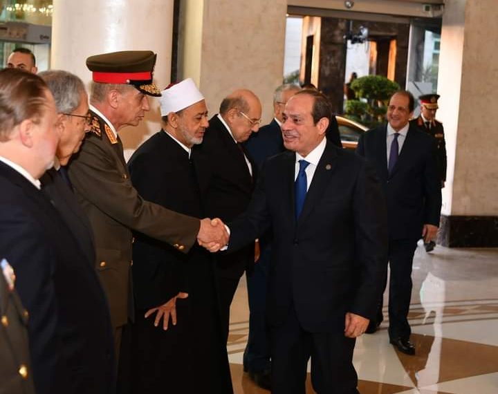 Al-Sissi arrive au siège du banquet d'Iftar de "La famille égyptienne" 1 - Le Progrès Egyptien