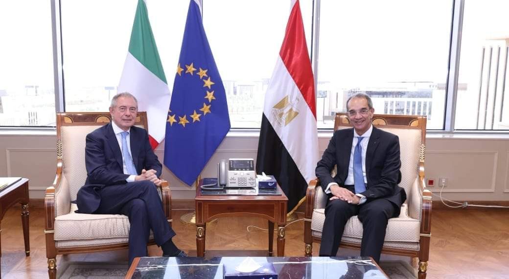 Technologie de l’information: Coopération entre l’Égypte et l’Italie 2 - Le Progrès Egyptien Technologie de l’information: Coopération entre l’Égypte et l’Italie 1 - Le Progrès Egyptien