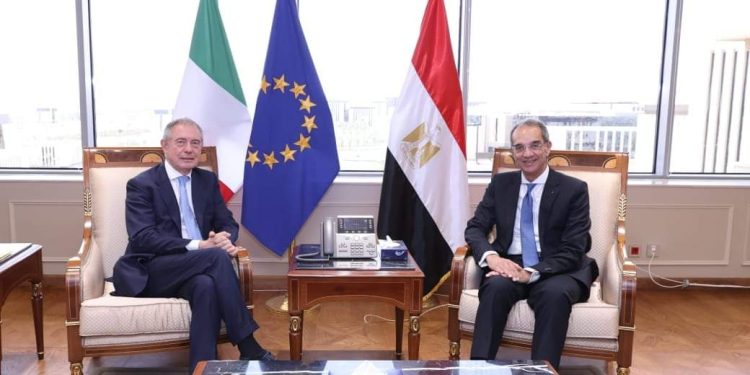 Technologie de l’information: Coopération entre l’Égypte et l’Italie 2 - Le Progrès Egyptien Technologie de l’information: Coopération entre l’Égypte et l’Italie 1 - Le Progrès Egyptien