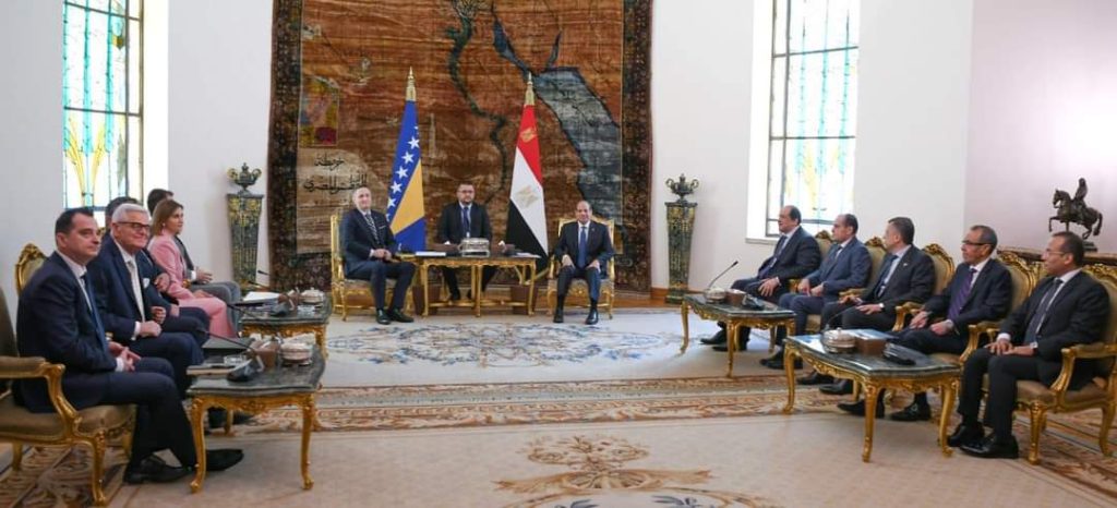 Al-Sissi reçoit le Président de la Bosnie-Herzégovine (Photos) 10 - Le Progrès Egyptien Al-Sissi reçoit le Président de la Bosnie-Herzégovine (Photos) 9 - Le Progrès Egyptien