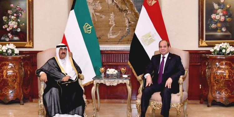 Al-Sissi décerne à l'Emir du Koweït l'Ordre du Nil 2 - Le Progrès Egyptien Al-Sissi décerne à l'Emir du Koweït l'Ordre du Nil 1 - Le Progrès Egyptien