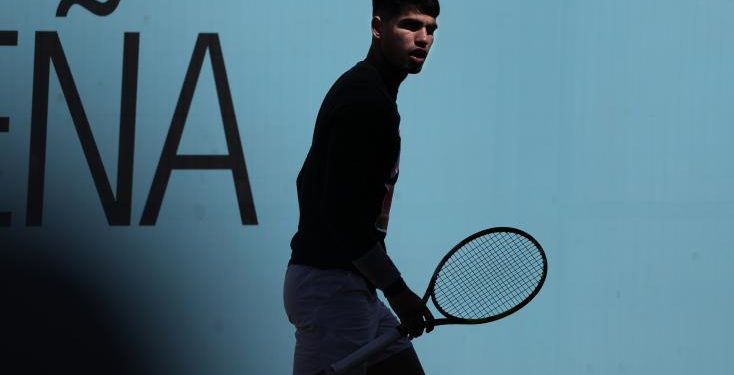 Tennis: A Madrid, Alcaraz avance masqué 1 - Le Progrès Egyptien