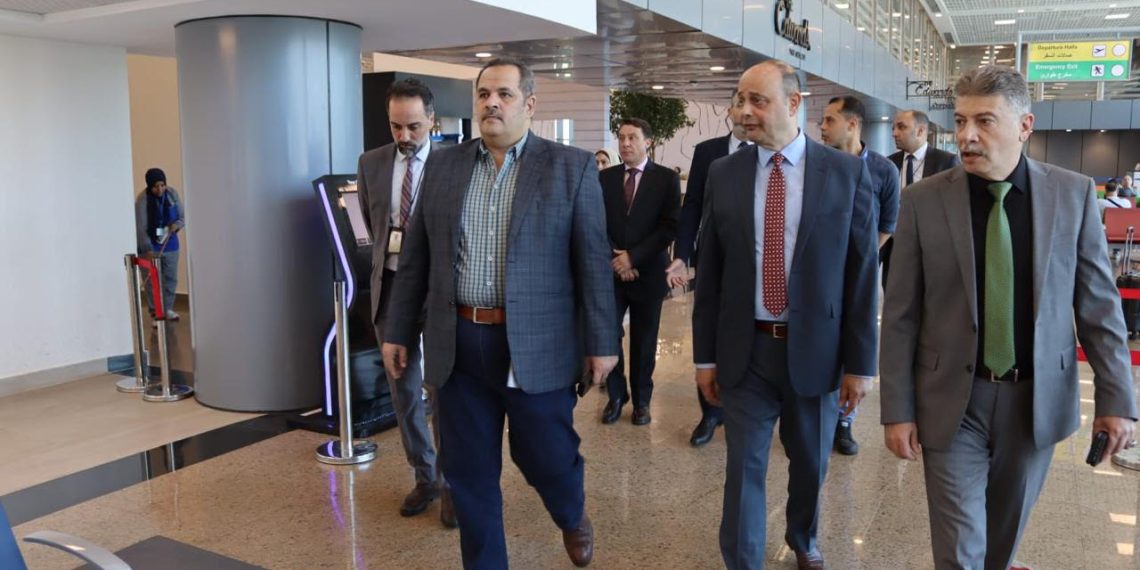Mansour inspecte les aéroports d’Hurghada et de Sphinx 2 - Le Progrès Egyptien Mansour inspecte les aéroports d’Hurghada et de Sphinx 1 - Le Progrès Egyptien