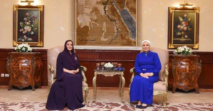 La Première Dame reçoit l'épouse du Sultan d'Oman 2 - Le Progrès Egyptien La Première Dame reçoit l'épouse du Sultan d'Oman 1 - Le Progrès Egyptien