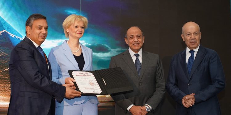 L'hôpital d'EgyptAir, le premier à obtenir l'accréditation Temos 2 - Le Progrès Egyptien L'hôpital d'EgyptAir, le premier à obtenir l'accréditation Temos 1 - Le Progrès Egyptien