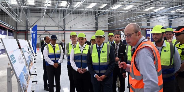 Le Premier ministre inspecte la plus grande usine de l’entreprise “Sumitomo” 1 - Le Progrès Egyptien