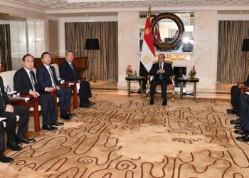 Pékin : Al-Sissi s’entretient avec le chef de la compagnie chinoise “CSCEC”