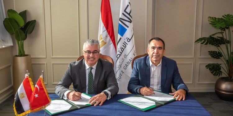 SCZone: Signature d'un accord d'usufruit au profit d'une entreprise turque 2 - Le Progrès Egyptien SCZone: Signature d'un accord d'usufruit au profit d'une entreprise turque 1 - Le Progrès Egyptien