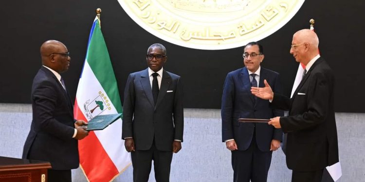 Egypte-Guinée Equatoriale : MoU dans le domaine des études diplomatiques 2 - Le Progrès Egyptien Egypte-Guinée Equatoriale : MoU dans le domaine des études diplomatiques 1 - Le Progrès Egyptien