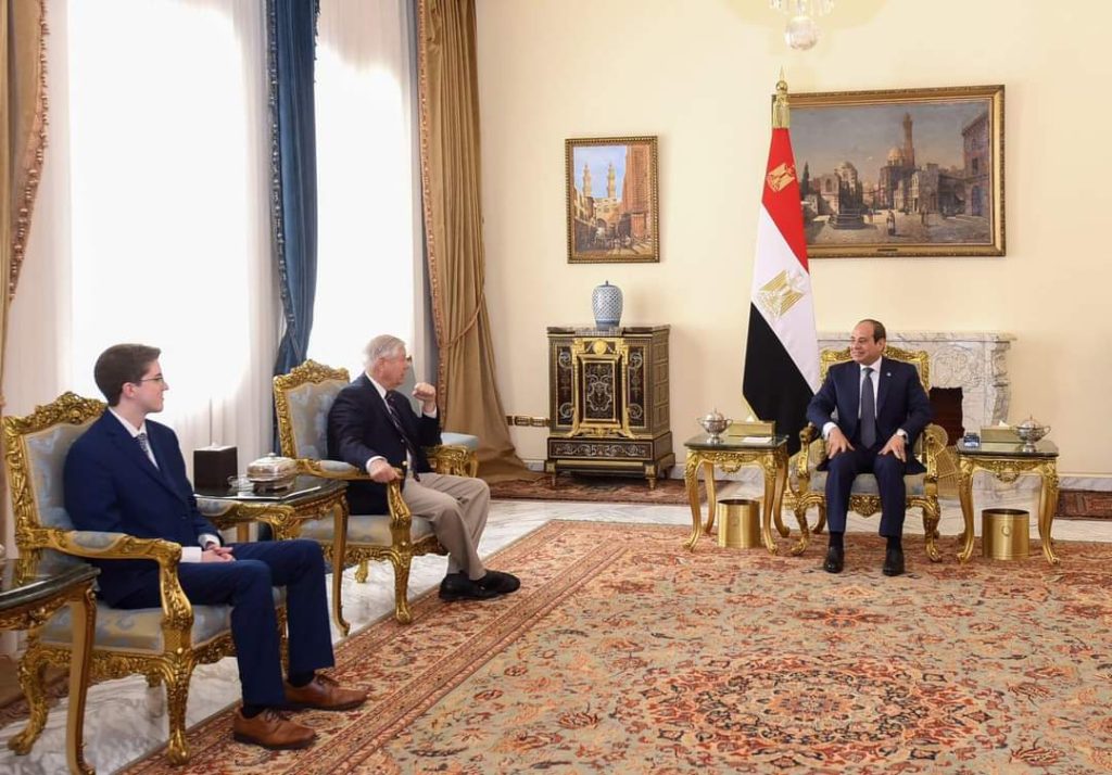 Le Président reçoit le sénateur Lindsey Graham 6 - Le Progrès Egyptien Le Président reçoit le sénateur Lindsey Graham 5 - Le Progrès Egyptien