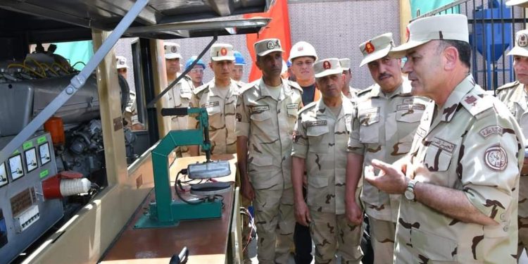 Le chef d'état-major des forces armées inspecte une unité technique de la direction des blindés 2 - Le Progrès Egyptien Le chef d'état-major des forces armées inspecte une unité technique de la direction des blindés 1 - Le Progrès Egyptien