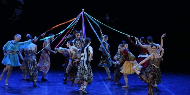 “Ballet National Grec” à l’Opéra du Caire 2 - Le Progrès Egyptien “Ballet National Grec” à l’Opéra du Caire 1 - Le Progrès Egyptien