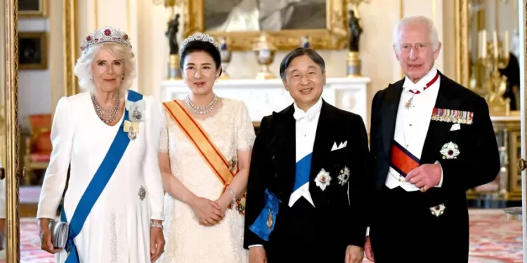 Banquet grandiose pour Naruhito et Masako à Buckingham 2 - Le Progrès Egyptien Banquet grandiose pour Naruhito et Masako à Buckingham 1 - Le Progrès Egyptien