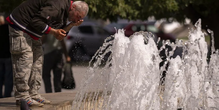 Canicule: Plus de 1300 personnes hospitalisées en 24 heures en Roumanie 1 - Le Progrès Egyptien