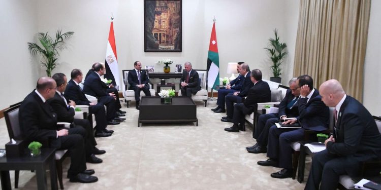 Al-Sissi discute avec le roi Abdallah II de la coopération bilatérale et des causes régionales 1 - Le Progrès Egyptien