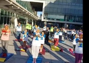 Journée mondiale du Yoga : L’ambassadeur d’Inde remercie la Bibliothèque d’Alexandrie