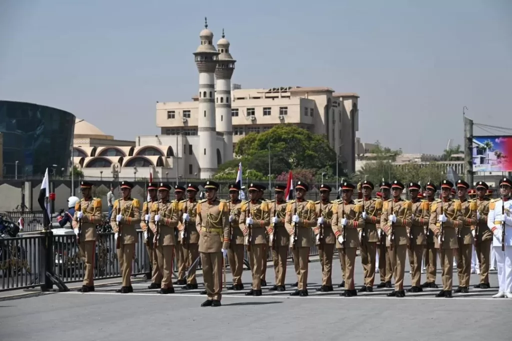Le Président serbe dépose une gerbe de fleurs sur la tombe d'Al-Sadate (Photos) 12 - Le Progrès Egyptien Le Président serbe dépose une gerbe de fleurs sur la tombe d'Al-Sadate (Photos) 11 - Le Progrès Egyptien