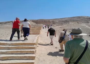 Une délégation touristique espagnole visite des régions archéologiques à Minya