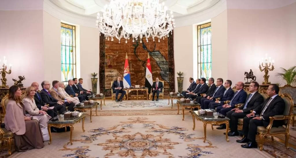 Al-Sissi reçoit son homologue serbe (Photos) 16 - Le Progrès Egyptien Al-Sissi reçoit son homologue serbe (Photos) 15 - Le Progrès Egyptien