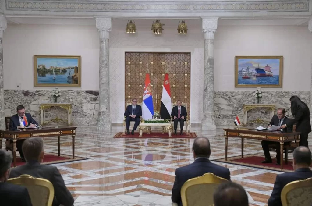 Al-Sissi reçoit son homologue serbe (Photos) 20 - Le Progrès Egyptien Al-Sissi reçoit son homologue serbe (Photos) 19 - Le Progrès Egyptien